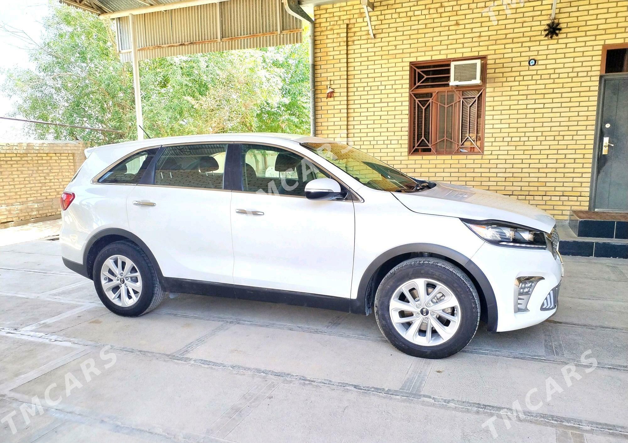 Kia Sorento 2020 - 275 000 TMT - Sakarçäge - img 2