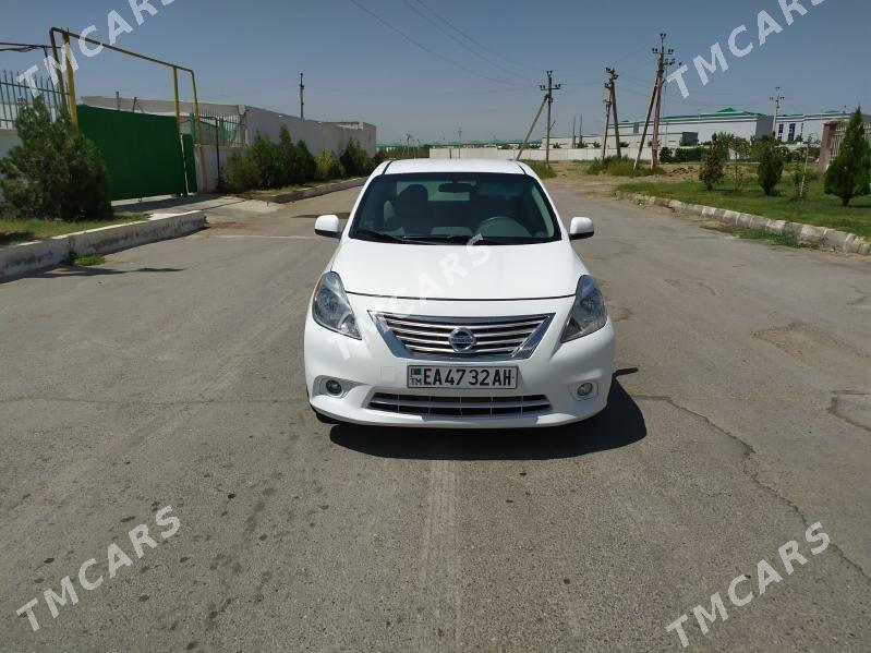 Nissan Versa 2012 - 106 000 TMT - Ашхабад - img 2