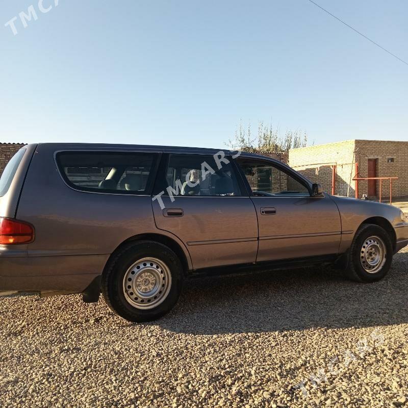 Toyota Camry 1992 - 75 000 TMT - Мары - img 2