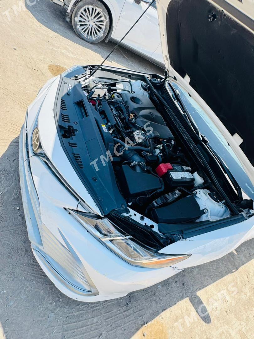 Toyota Camry 2022 - 284 000 TMT - Туркменабат - img 8