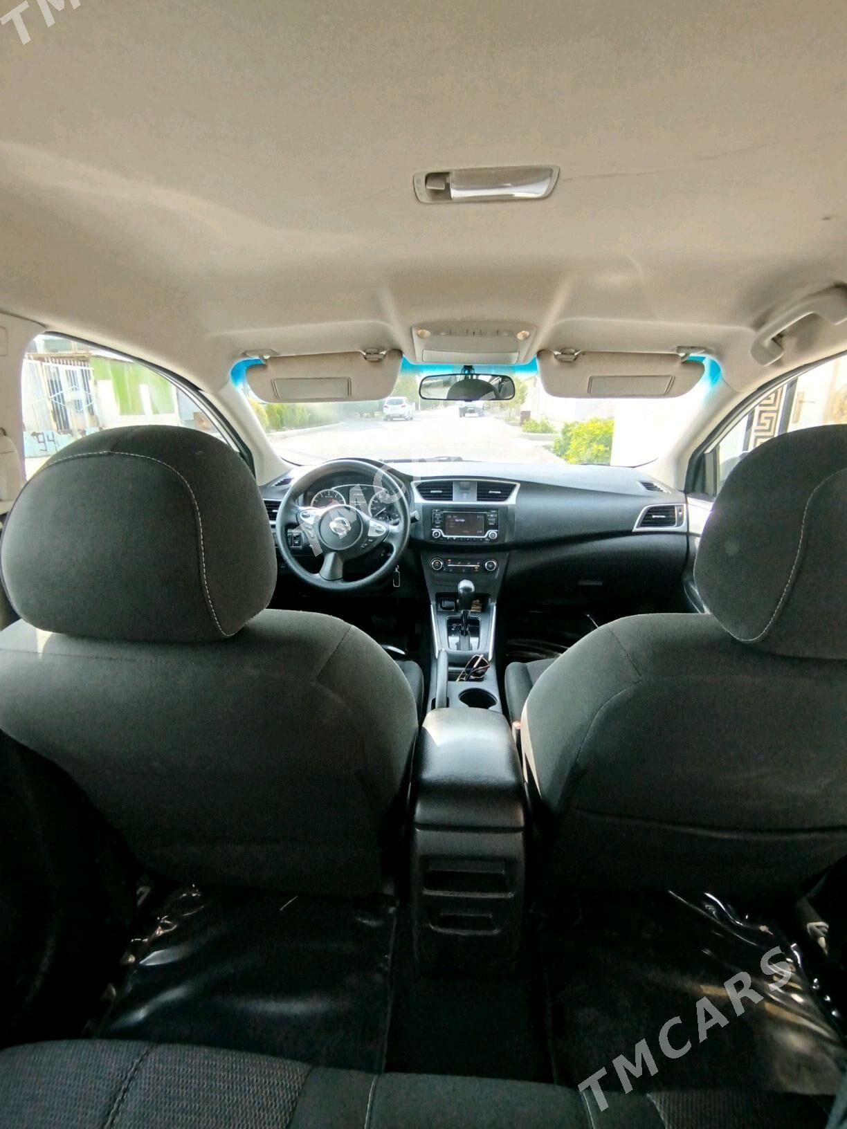 Nissan Sentra 2018 - 155 000 TMT - Бузмеин - img 2