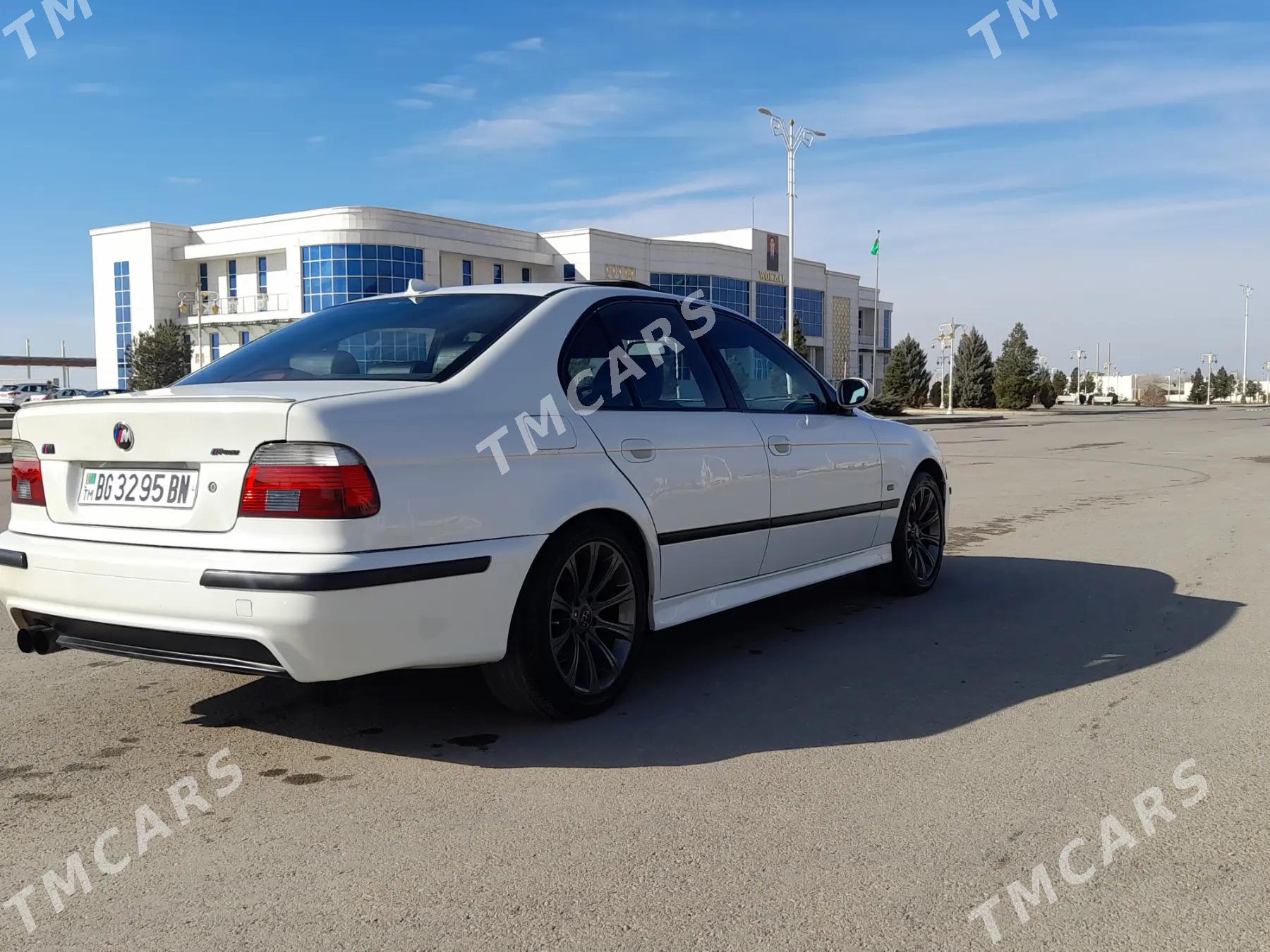BMW E39 2001 - 133 000 TMT - Balkanabat - img 6