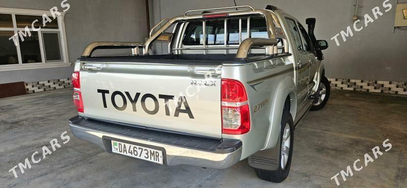 Toyota Hilux 2014 - 420 000 TMT - Baýramaly - img 3