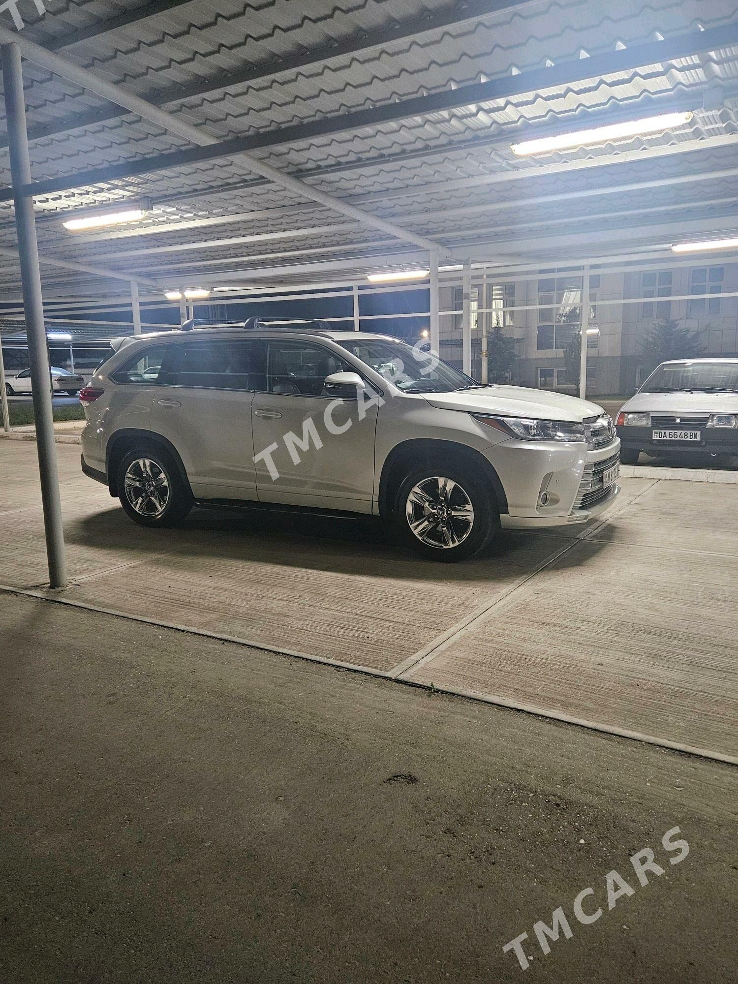 Toyota Highlander 2019 - 470 000 TMT - Туркменбаши - img 9