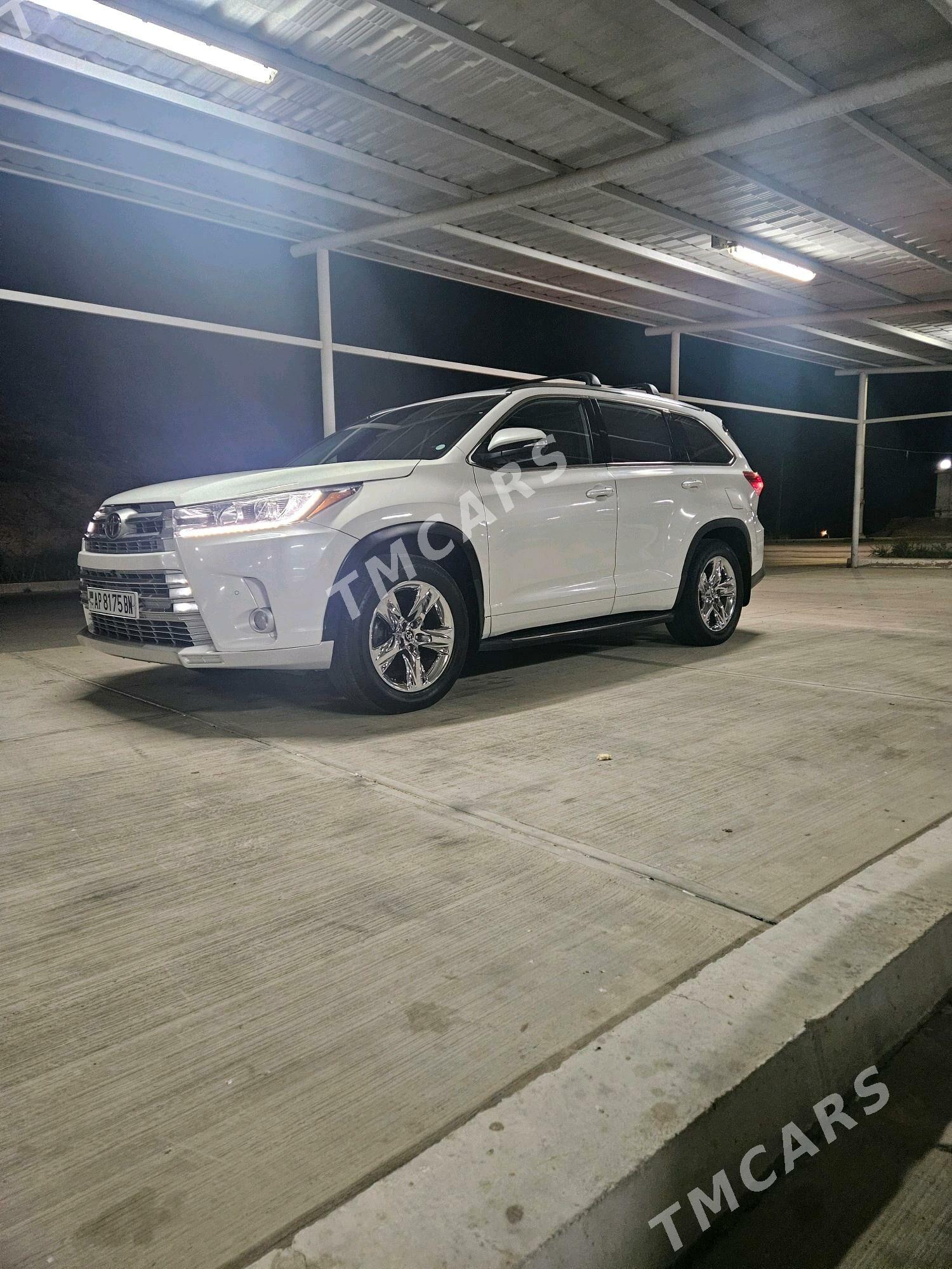 Toyota Highlander 2019 - 470 000 TMT - Туркменбаши - img 5