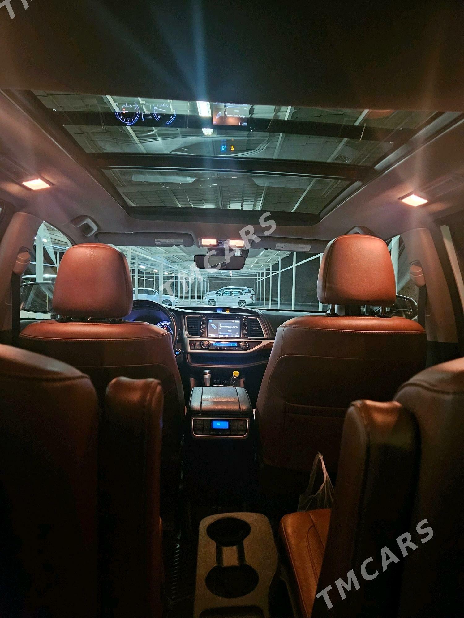 Toyota Highlander 2019 - 470 000 TMT - Туркменбаши - img 8
