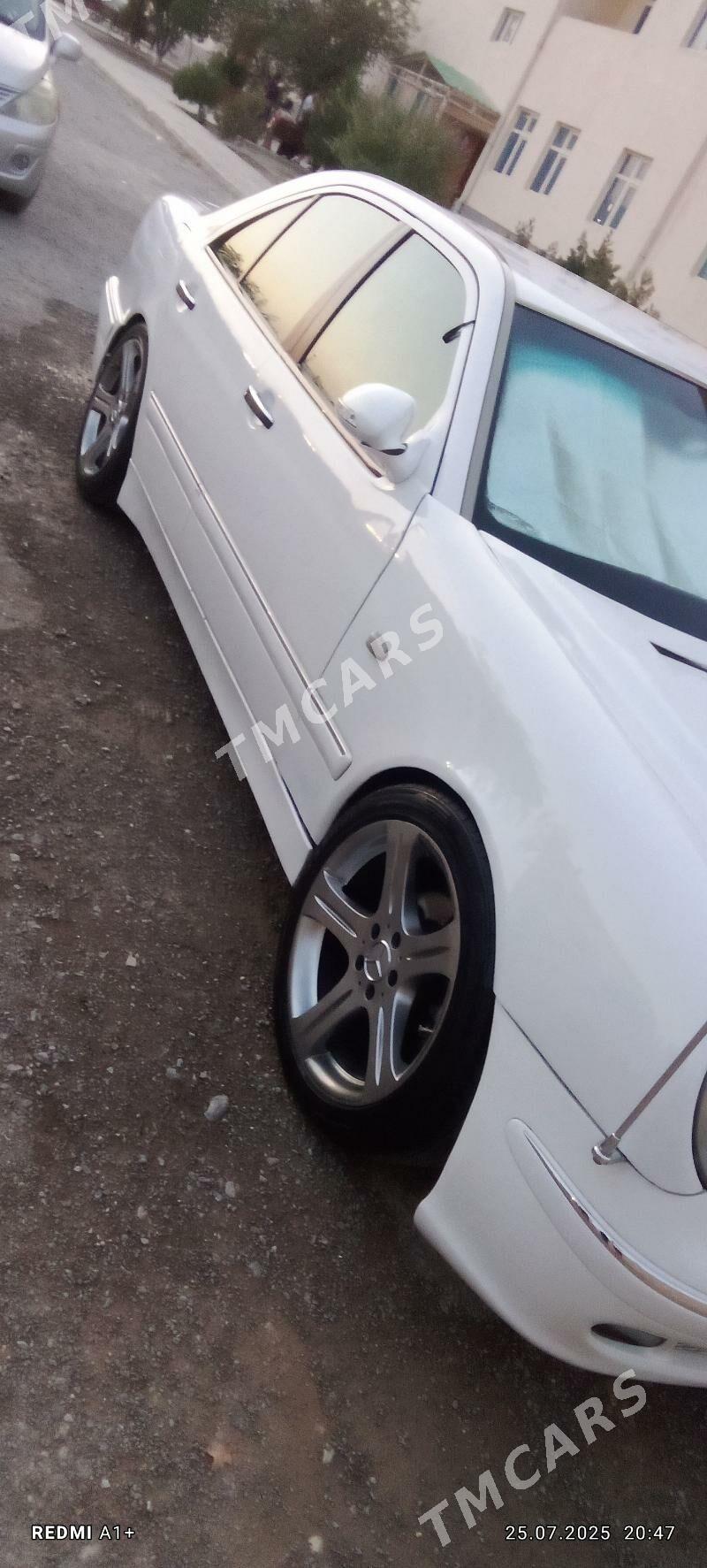 Mercedes-Benz 300E 2001 - 90 000 TMT - Gyzylarbat - img 5