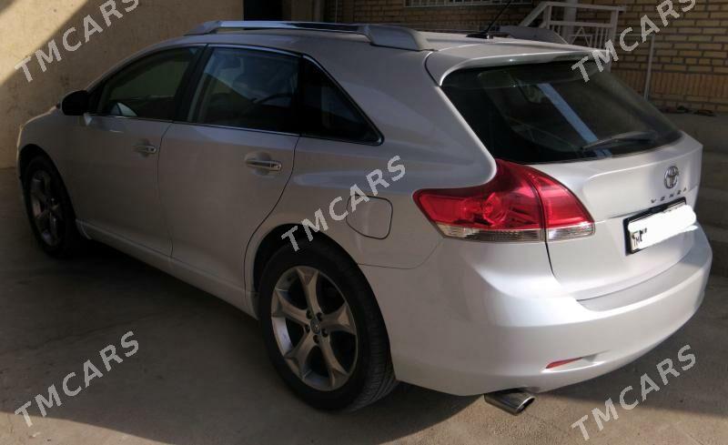 Toyota Venza 2009 - 250 000 TMT - Бахарден - img 6