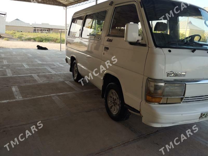 Toyota Hiace 1992 - 35 000 TMT - Murgap - img 5