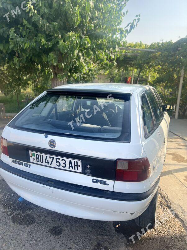 Opel Astra 1992 - 50 000 TMT - Кака - img 5