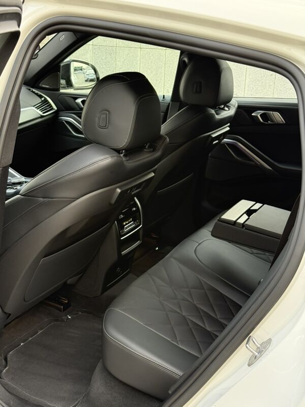 BMW X6 2023 - 1 500 000 TMT - Ашхабад - img 3
