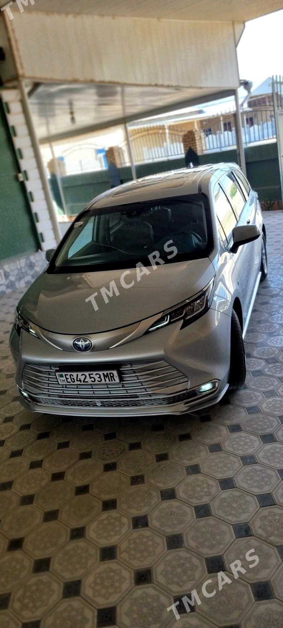 Toyota Sienna 2022 - 540 000 TMT - Mary - img 4
