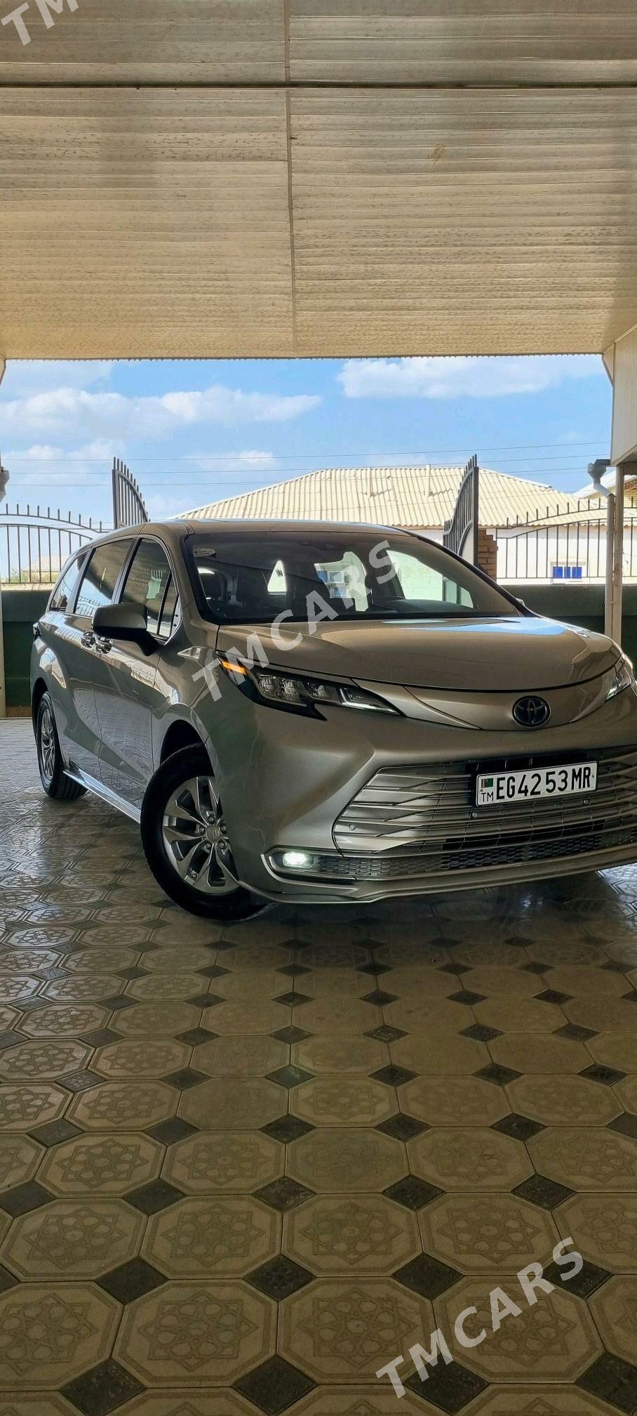 Toyota Sienna 2022 - 540 000 TMT - Mary - img 2