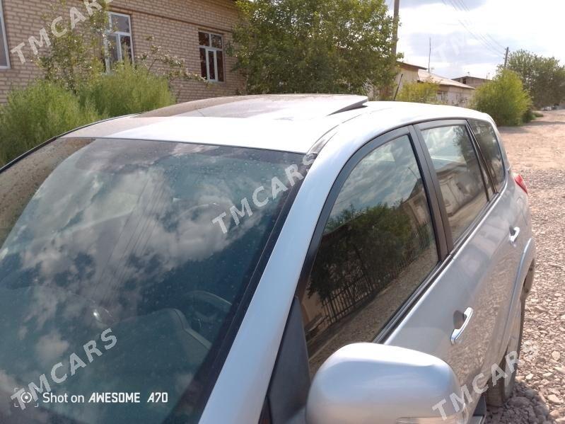 Toyota RAV4 2010 - 200 000 TMT - Köneürgenç - img 5