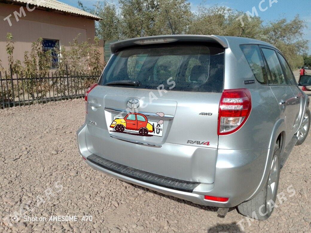 Toyota RAV4 2010 - 200 000 TMT - Köneürgenç - img 3