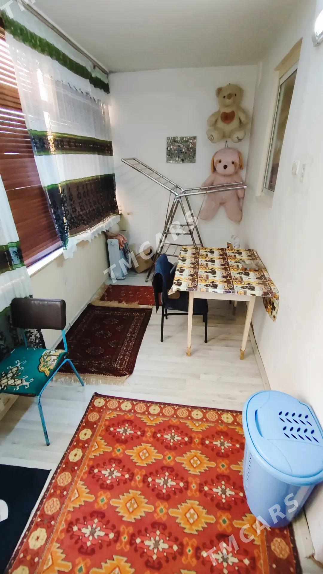 9й мкр-н, 2 этаж, 4 комн, 72м² - 9 mkr - img 5