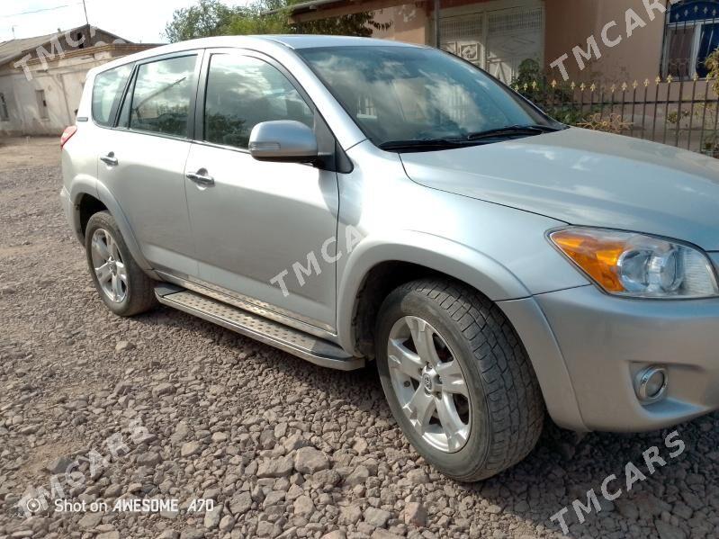 Toyota RAV4 2010 - 200 000 TMT - Köneürgenç - img 4