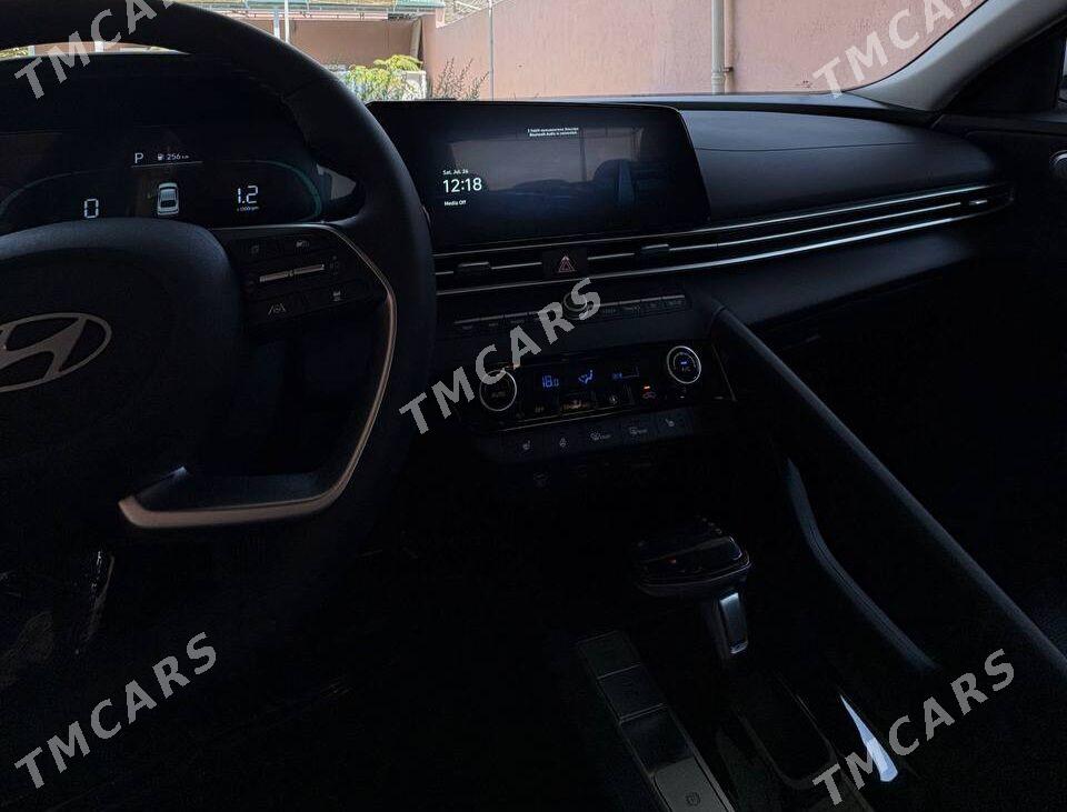 Hyundai Elantra 2024 - 290 000 TMT - Aşgabat - img 4