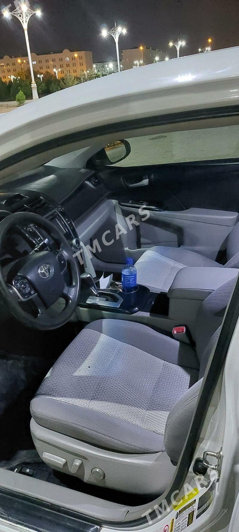 Toyota Camry 2014 - 215 000 TMT - Hitrowka - img 4
