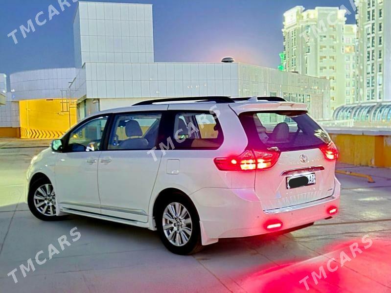 Toyota Sienna 2018 - 640 000 TMT - Aşgabat - img 8