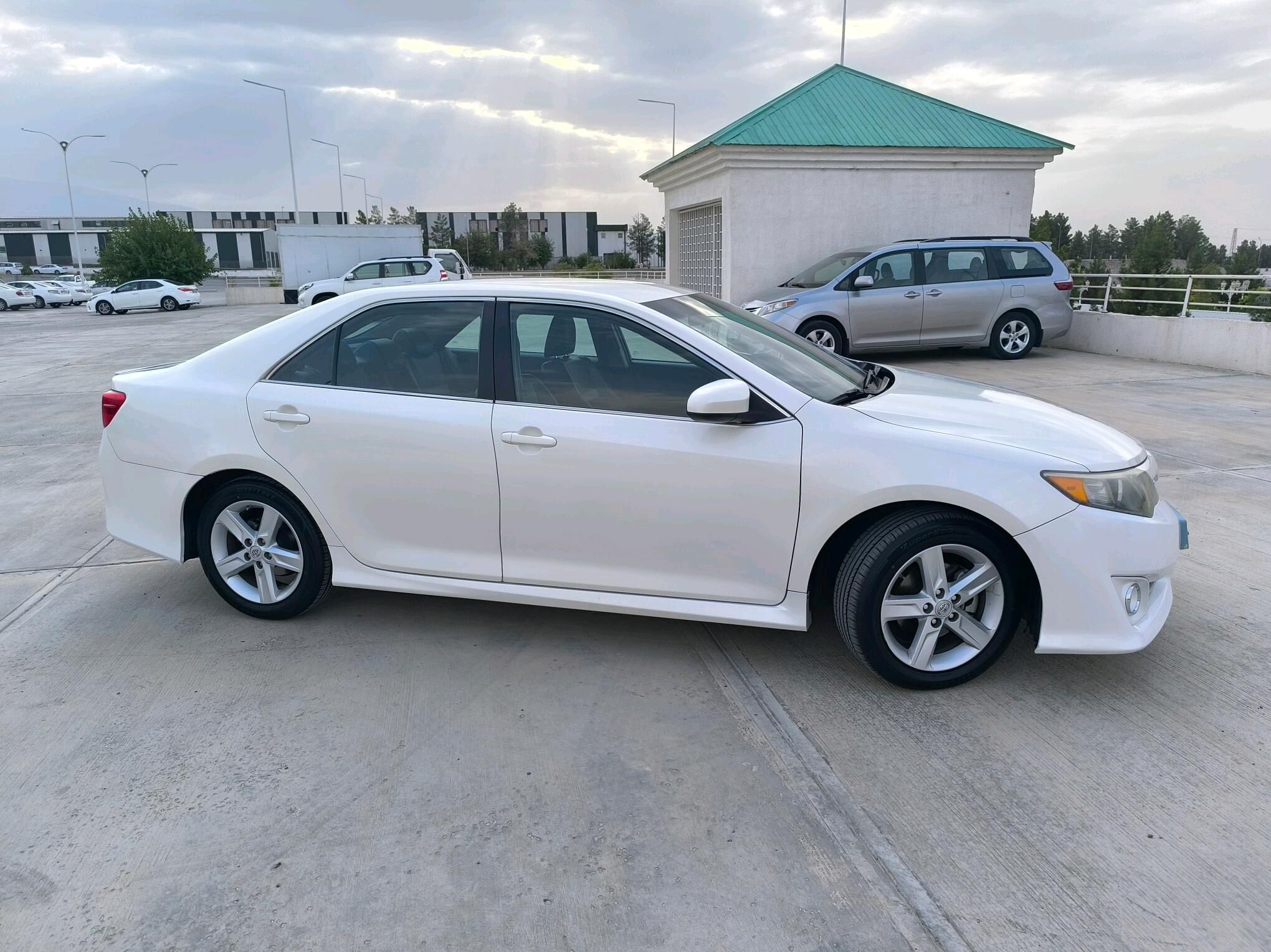 Toyota Camry 2012 - 215 000 TMT - Ашхабад - img 6
