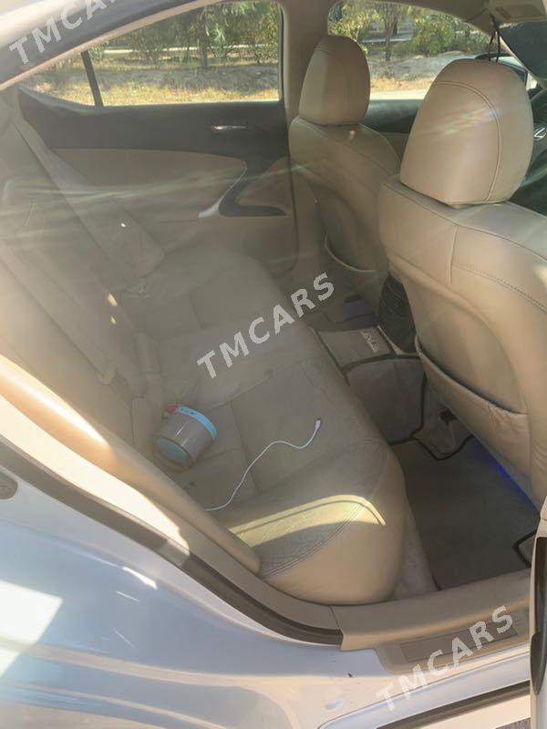Lexus IS 300 2008 - 165 000 TMT - Parahat 8 - img 3