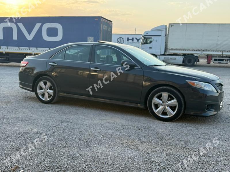Toyota Camry 2010 - 180 000 TMT - Мары - img 3