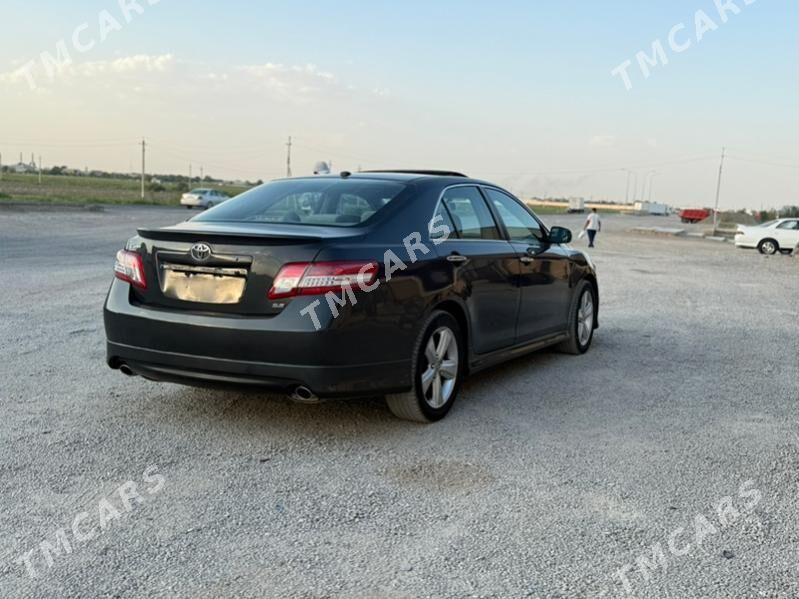 Toyota Camry 2010 - 180 000 TMT - Мары - img 4