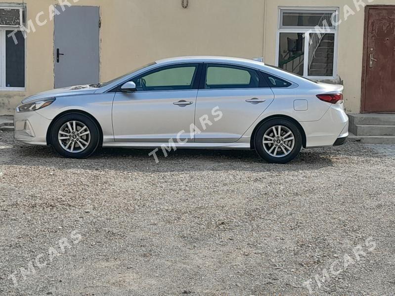 Hyundai Sonata 2019 - 190 000 TMT - Туркменбаши - img 4
