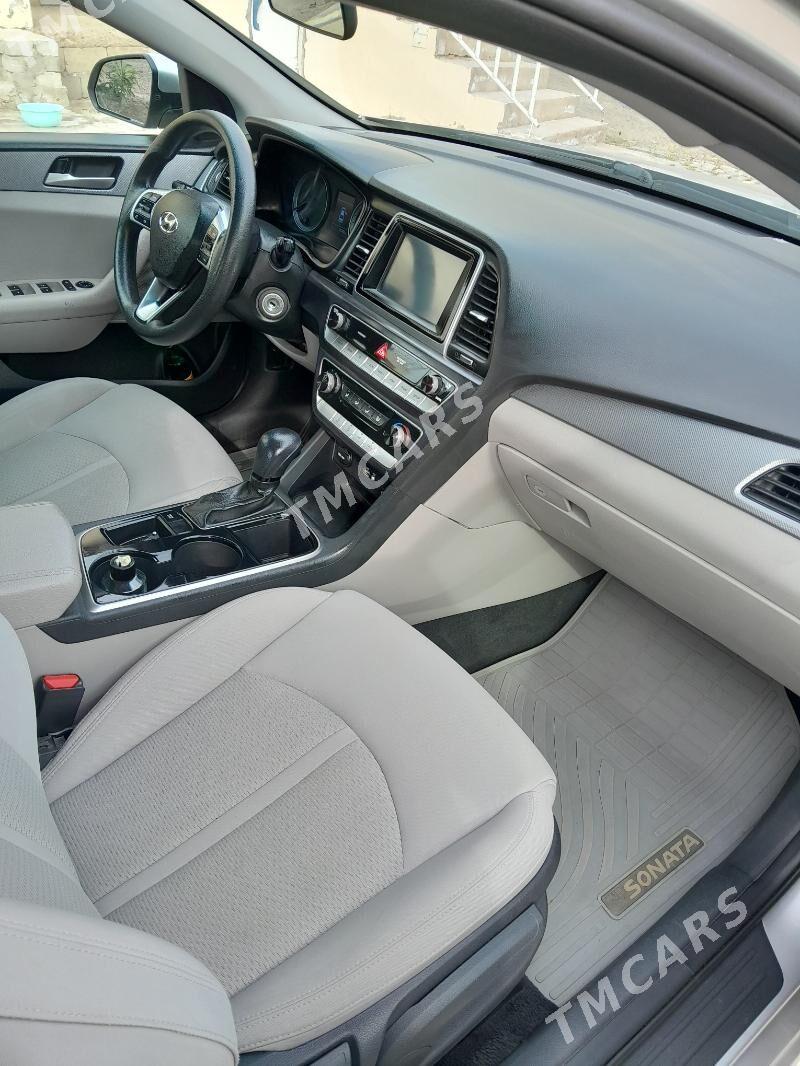 Hyundai Sonata 2019 - 190 000 TMT - Туркменбаши - img 6