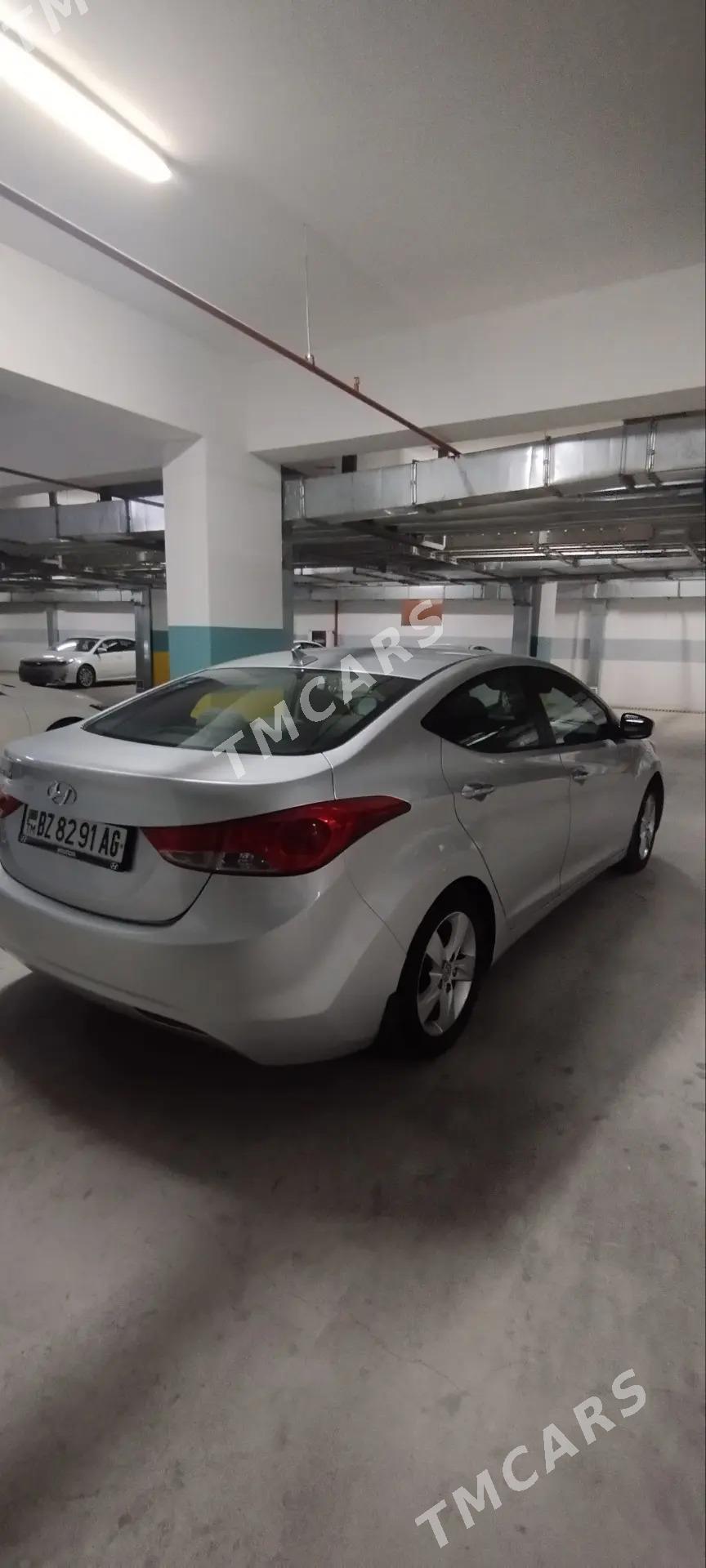 Hyundai Elantra 2011 - 155 000 TMT - Ашхабад - img 2