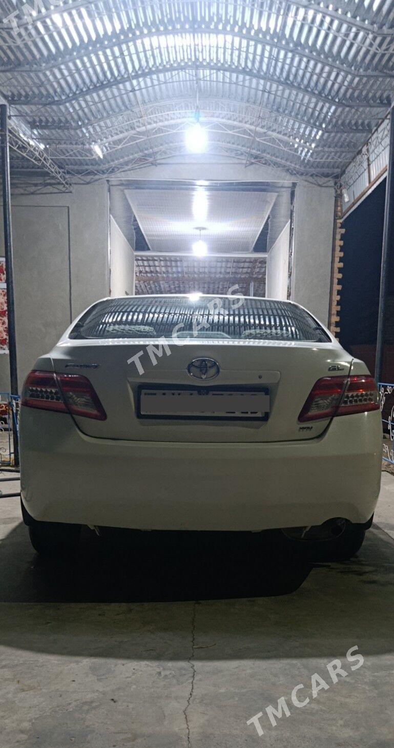 Toyota Camry 2010 - 150 000 TMT - Çärjew - img 2