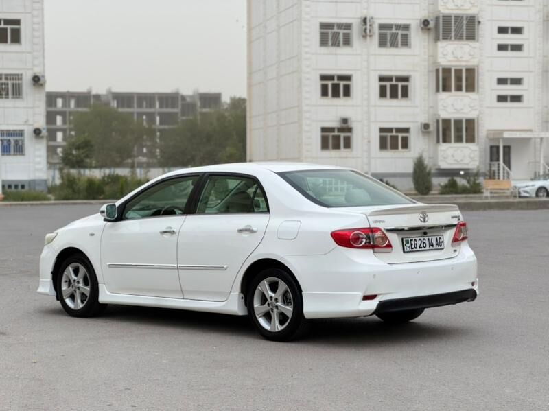 Toyota Corolla 2011 - 178 000 TMT - Ашхабад - img 3