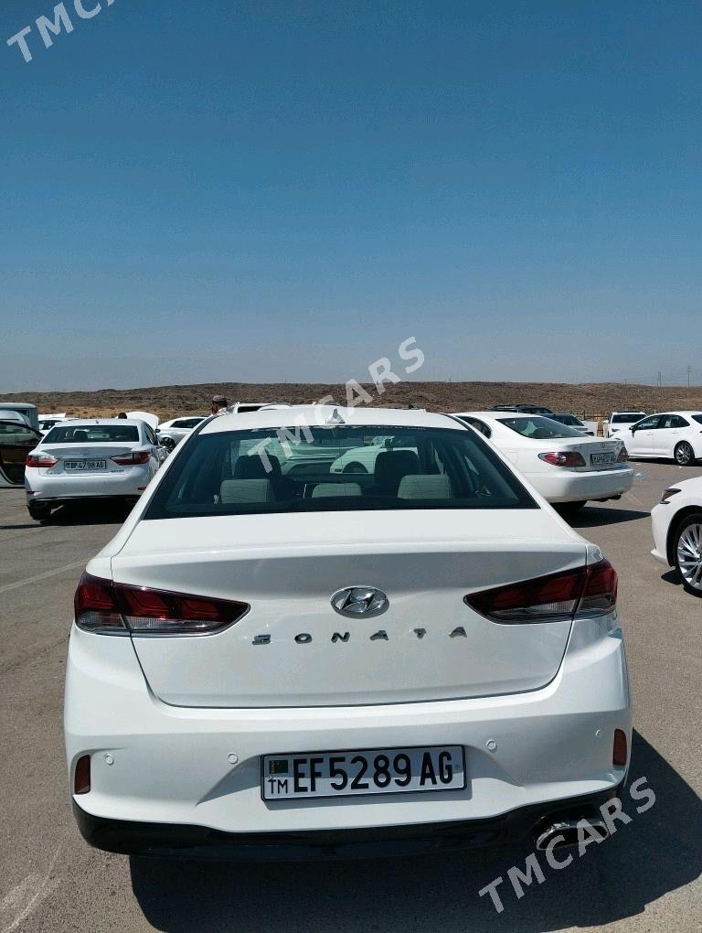 Hyundai Santa Fe XL 2019 - 200 000 TMT - ул. Подвойского (Битарап Туркменистан шаёлы) - img 2