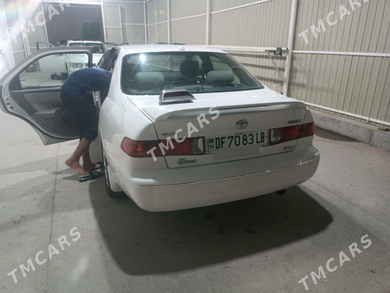 Toyota Camry 2001 - 130 000 TMT - Mary - img 2