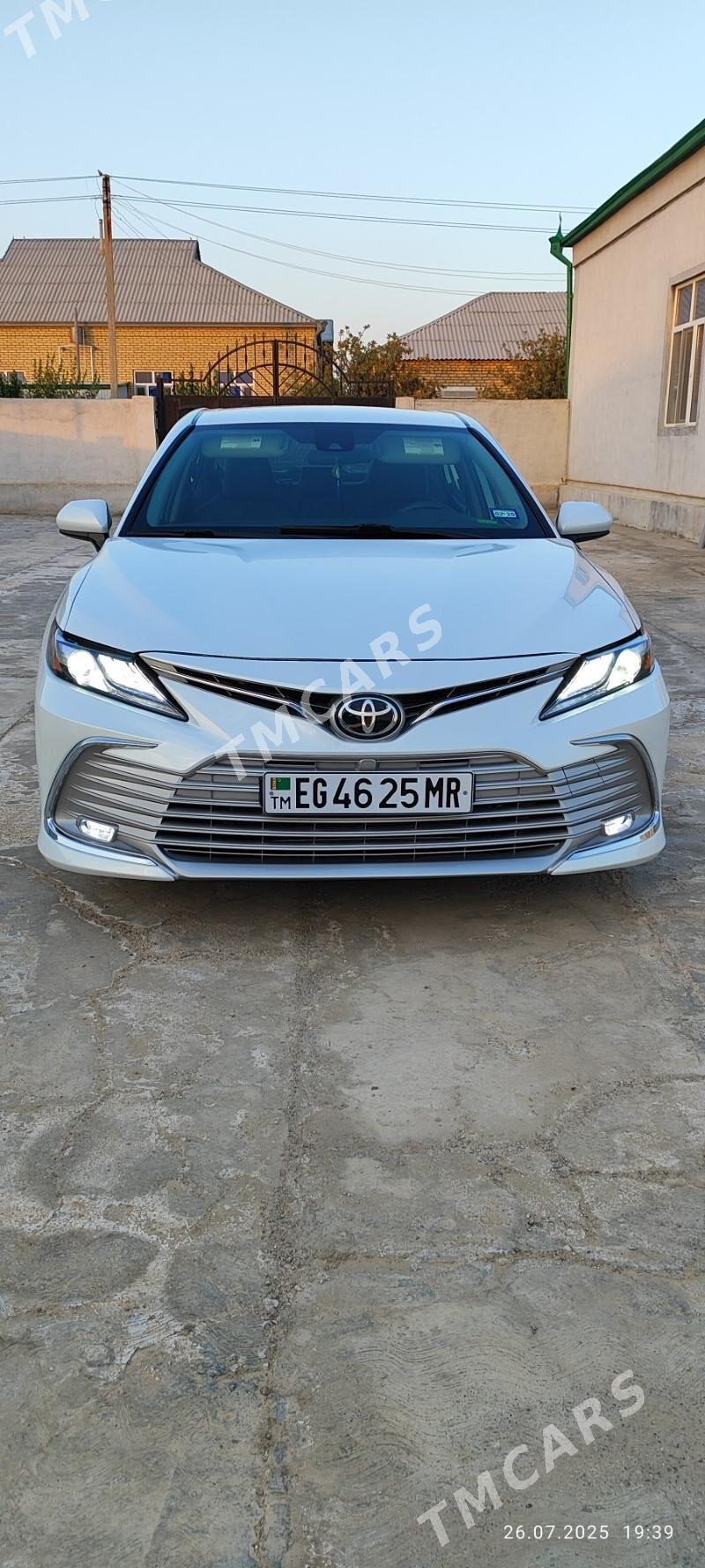 Toyota Camry 2020 - 290 000 TMT - Baýramaly - img 2