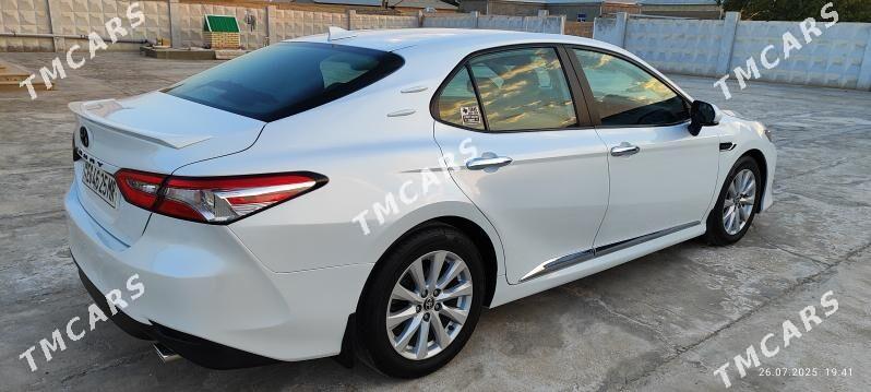 Toyota Camry 2020 - 290 000 TMT - Baýramaly - img 6