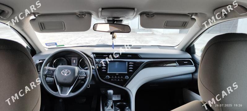 Toyota Camry 2020 - 290 000 TMT - Baýramaly - img 5