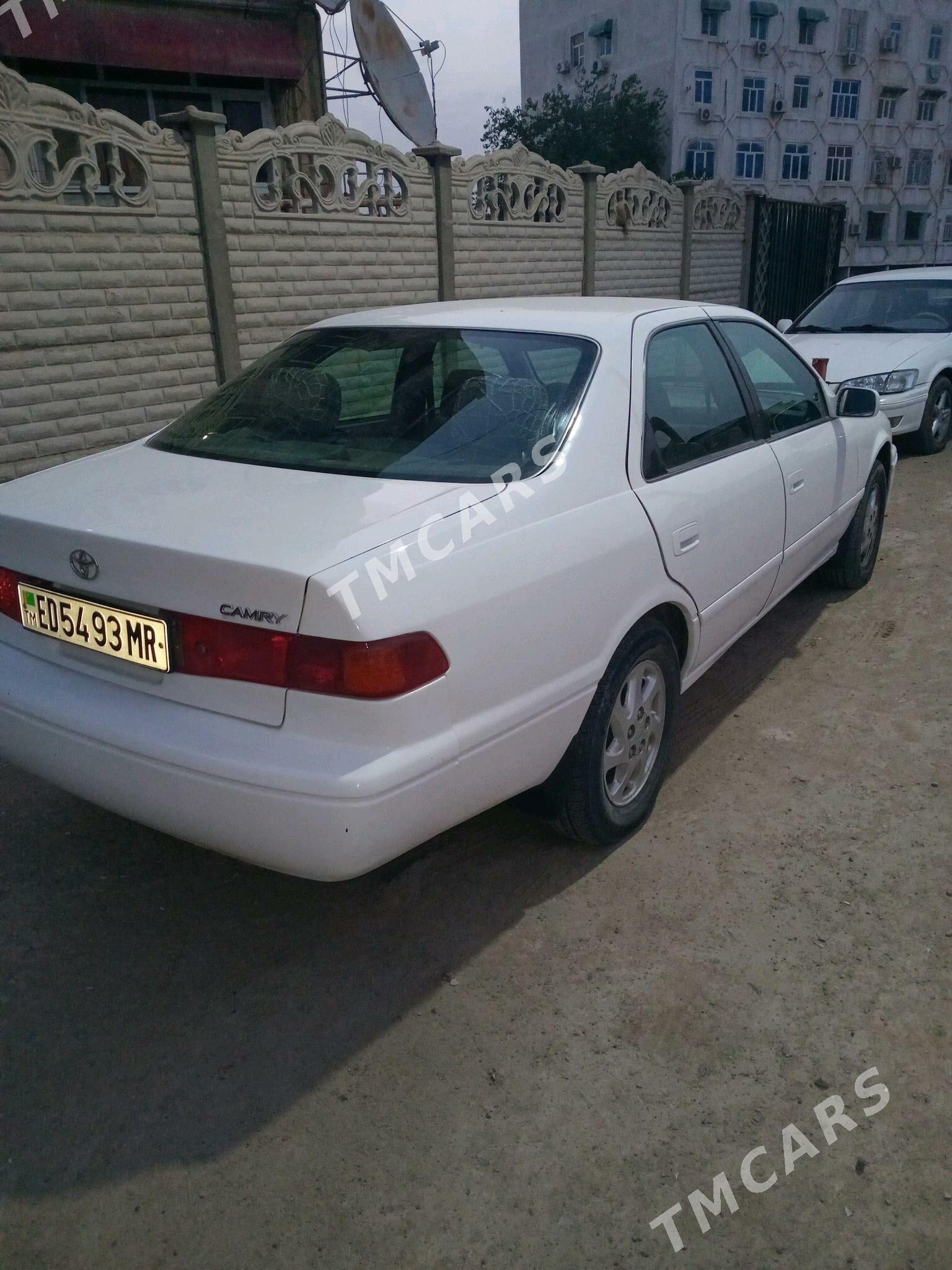 Toyota Camry 2000 - 130 000 TMT - Mary - img 3