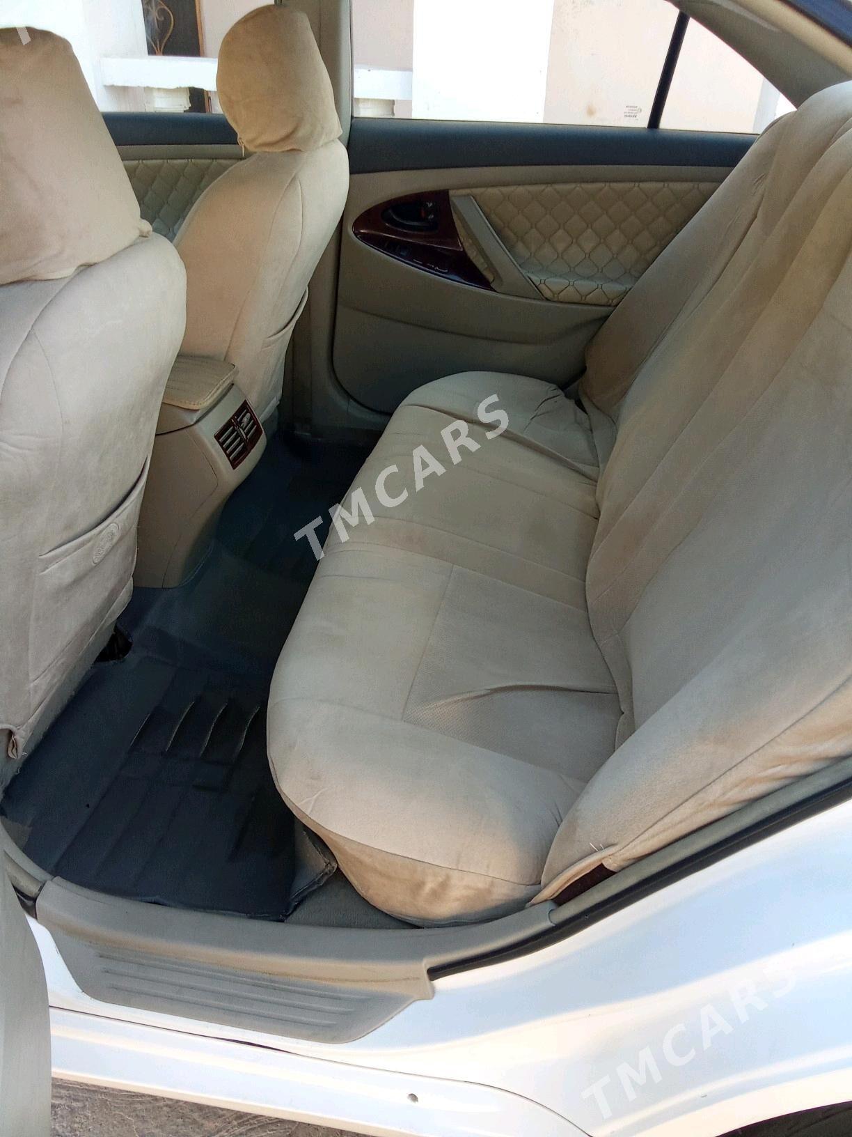 Toyota Camry 2008 - 125 000 TMT - Jebel - img 4