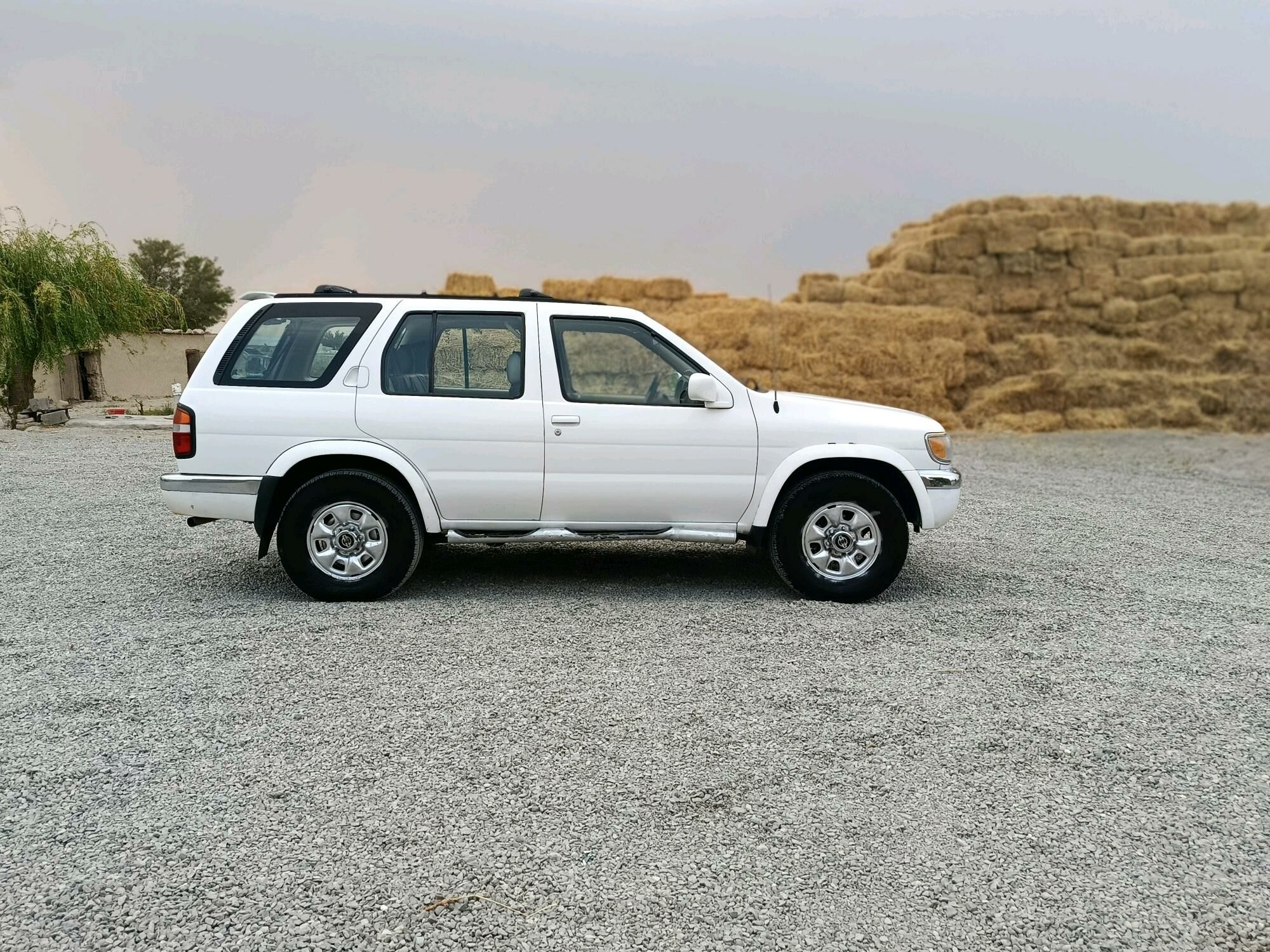 Nissan Pathfinder 1998 - 85 000 TMT - Бахарден - img 8