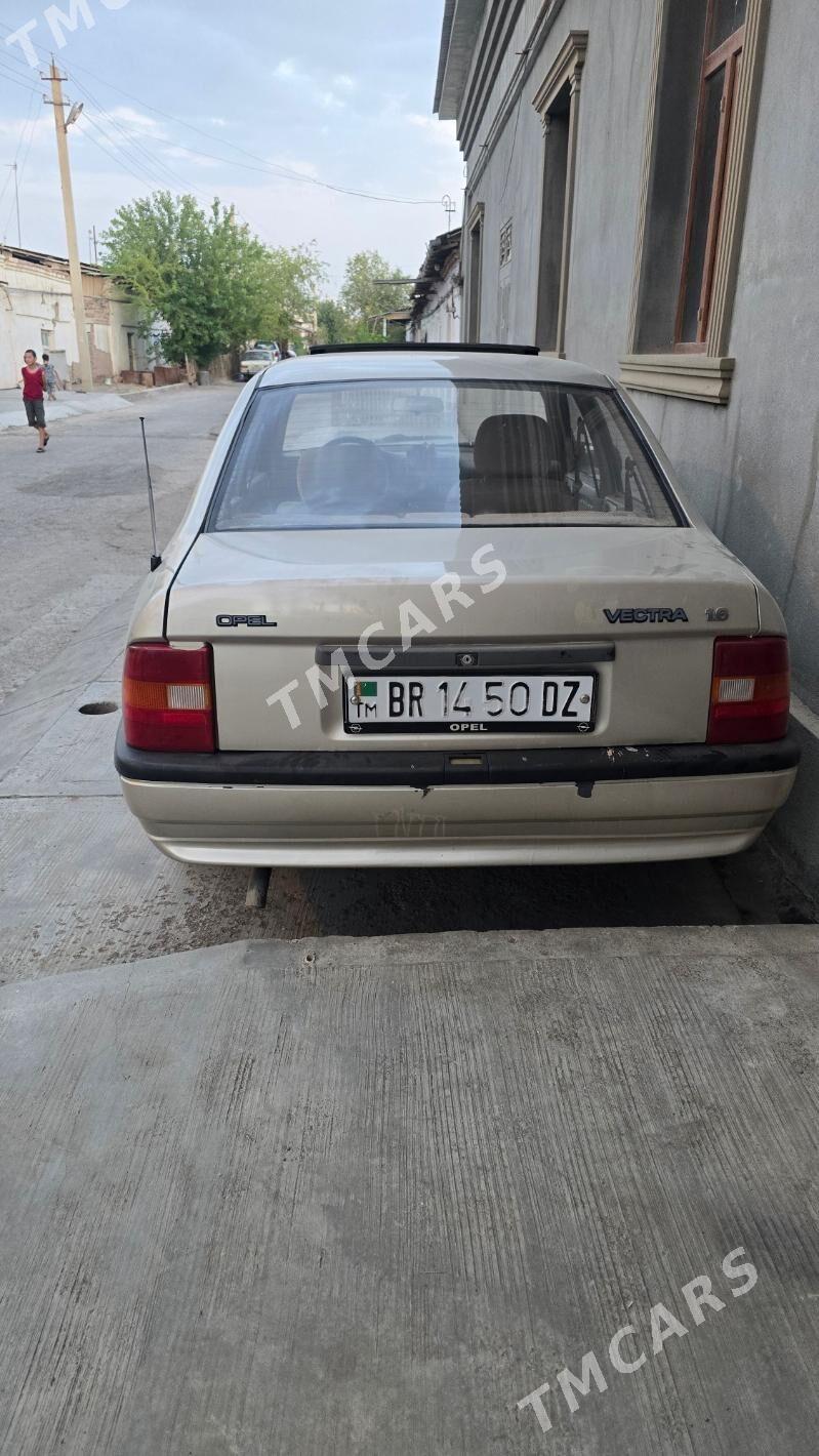 Opel Vectra 1990 - 35 000 TMT - Daşoguz - img 3