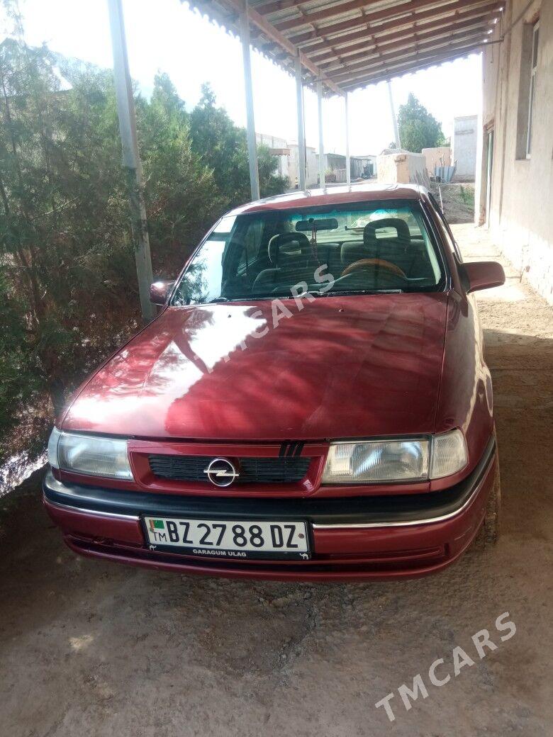 Opel Vectra 1992 - 26 000 TMT - Гурбансолтан Едже - img 3
