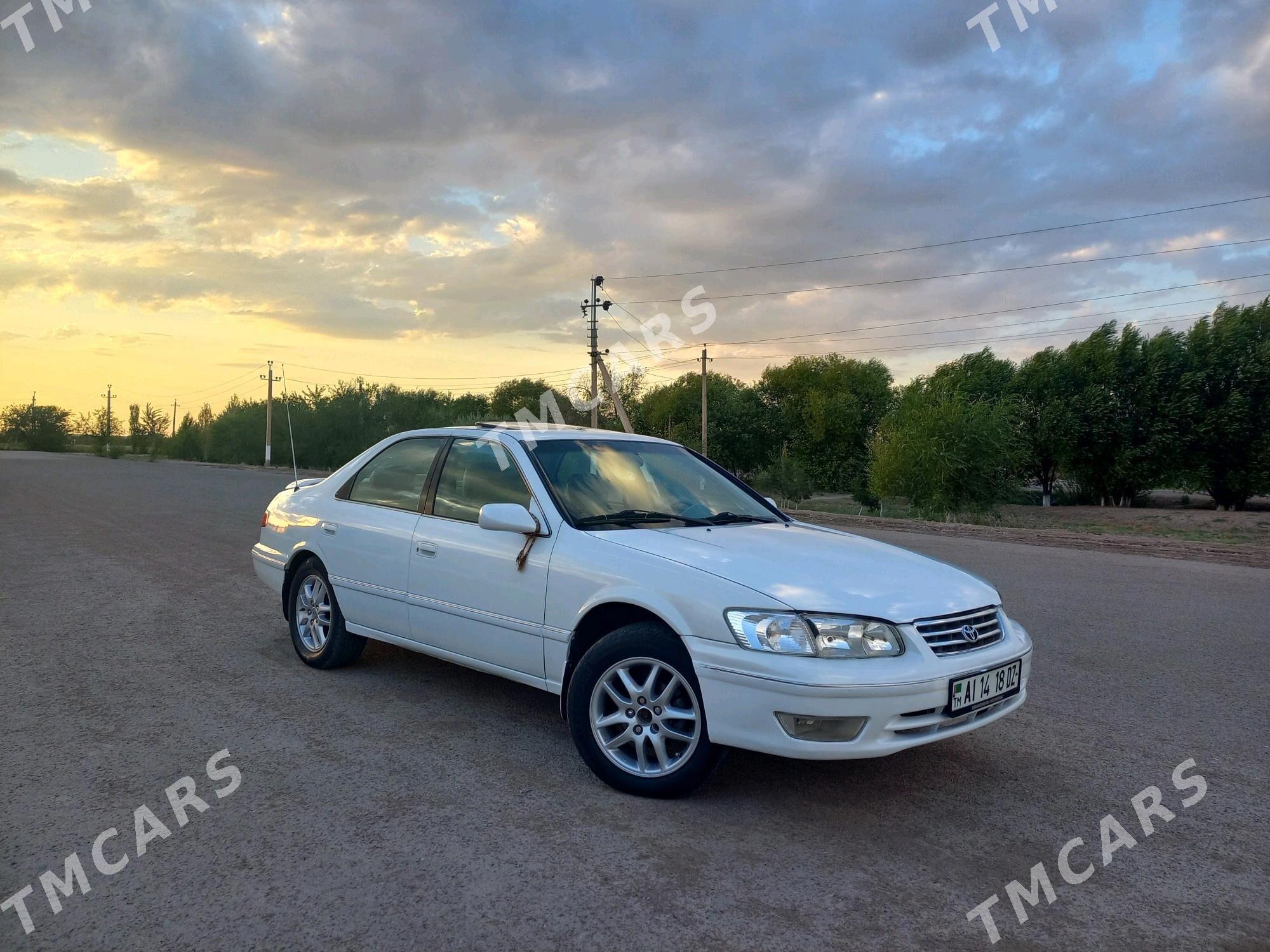 Toyota Camry 1999 - 140 000 TMT - Boldumsaz - img 9