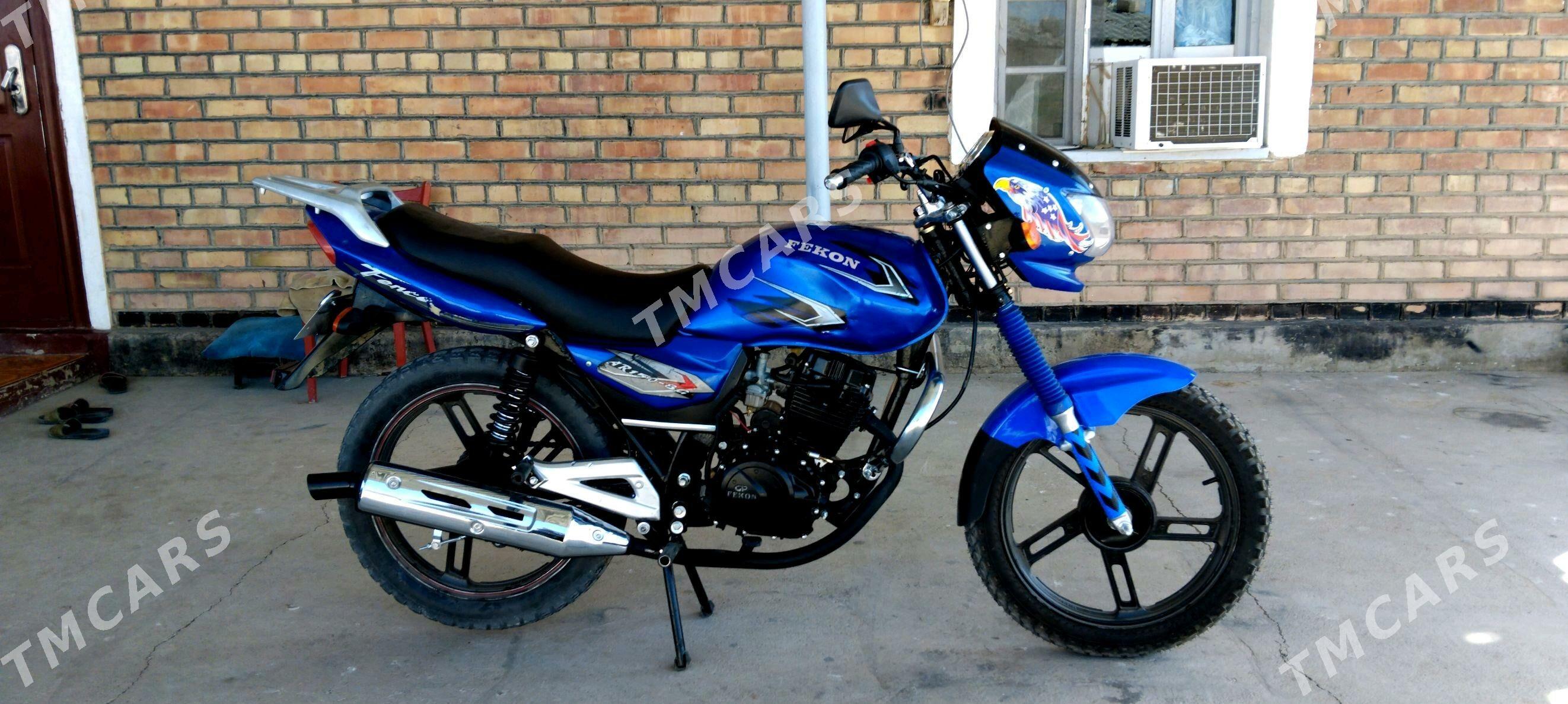 Fekon FK150-8G 2020 - 11 000 TMT - Bäherden - img 2