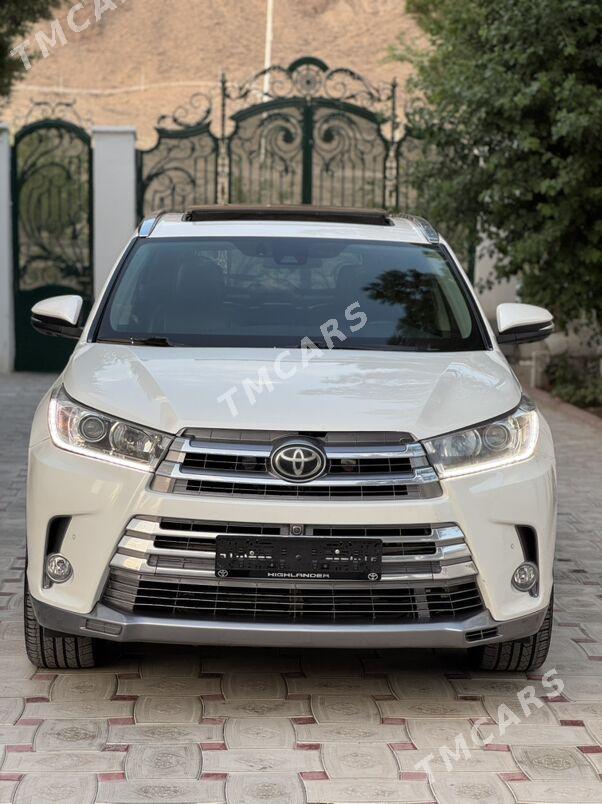 Toyota Highlander 2018 - 475 000 TMT - Балканабат - img 3