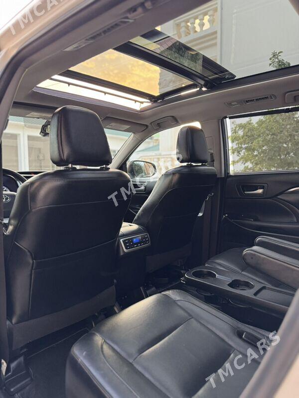 Toyota Highlander 2018 - 475 000 TMT - Балканабат - img 5