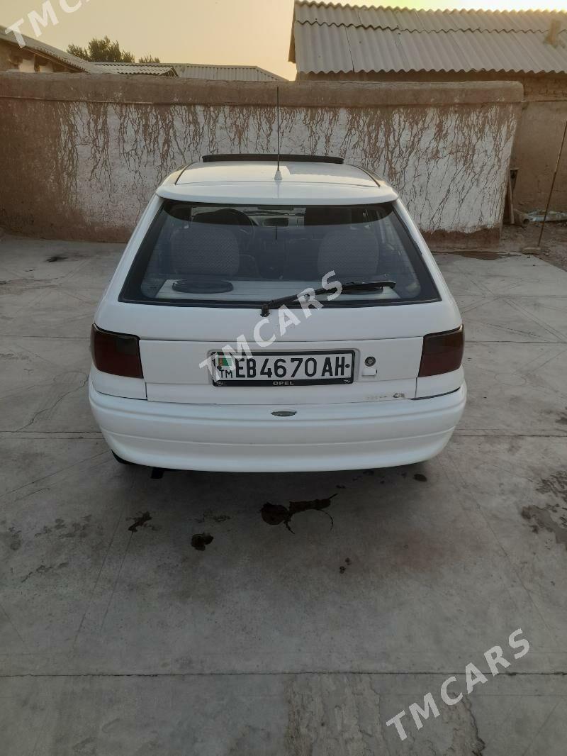 Opel Astra 1995 - 35 000 TMT - Серахс - img 5