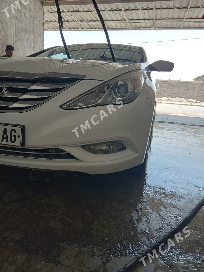 Hyundai Sonata 2011 - 158 000 TMT - Aşgabat - img 2