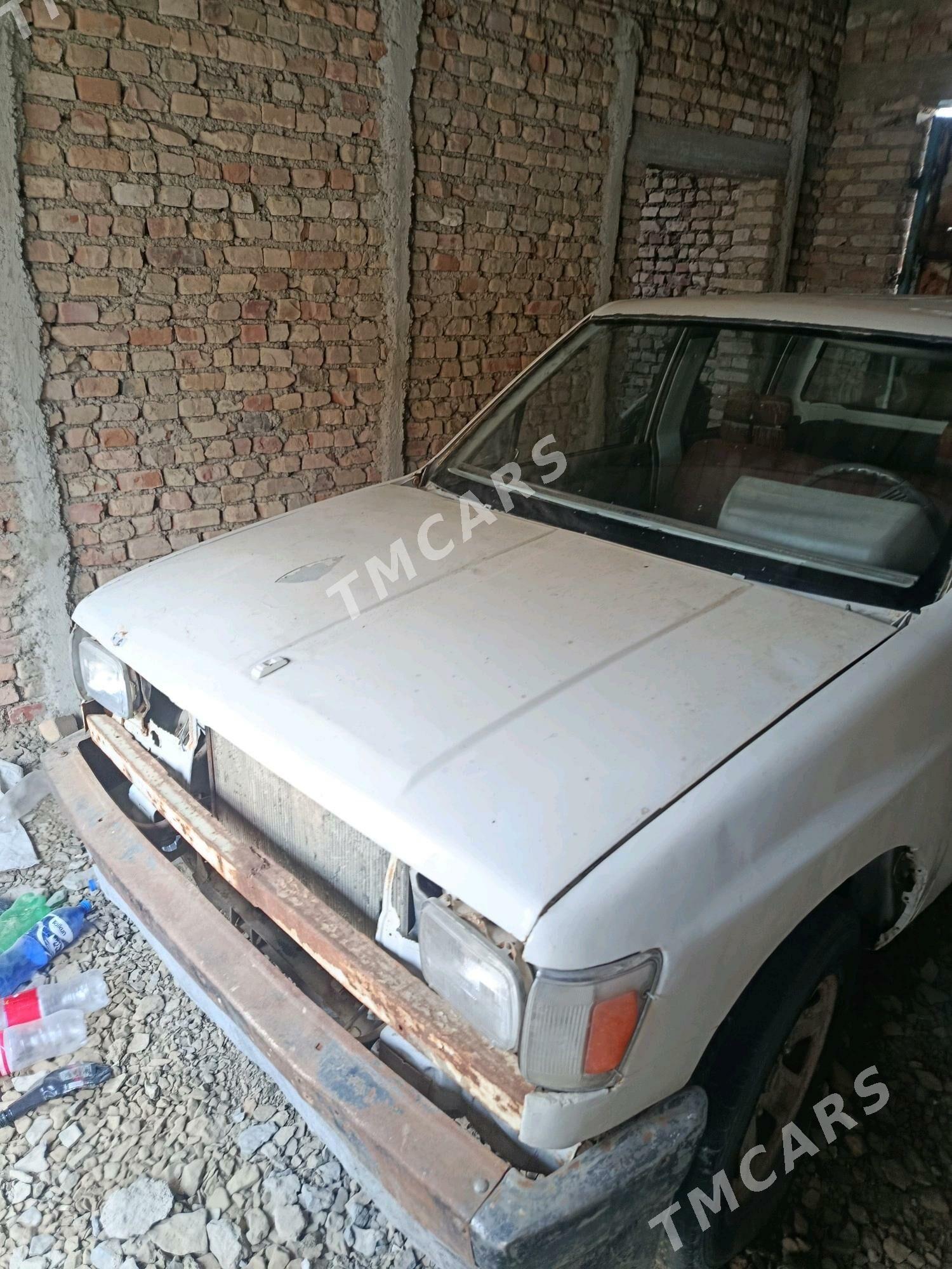 Toyota 4Runner 1998 - 35 000 TMT - Bereket - img 3